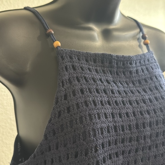 Love On A Hanger Navy Blue Crochet Halter Top Size M New Without Tags - Picture 2 of 8